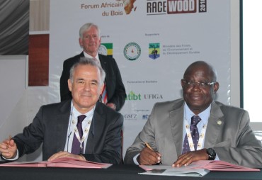 L’ATIBT et la COMIFAC signent une convention de collaboration lors du Racewood