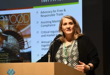 Le marché actuel du bois tropical aux États-Unis: l’ATIBT a interviewé la directrice de l’IWPA, Cindy Squires