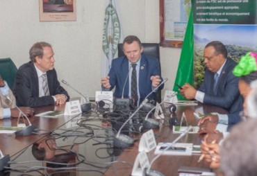 Signature d’un accord de coopération entre le gouvernement gabonais et le FSC International