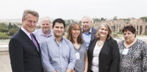 Nouveau bureau du GTF (de gauche à droite) : Andreas von Möller, George White, Francisco Grotewold, Rachel Butler, John Halkett, Cindy Squires, and Françoise Van de Ven.